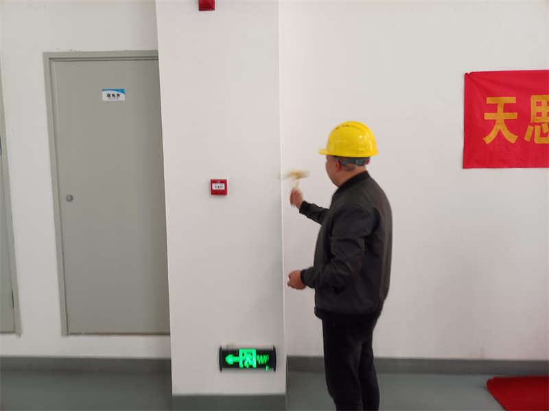 <a href=http://www.jijiyiyinews.com/gccf/ target=_blank class=infotextkey>合肥廠房裝修</a>